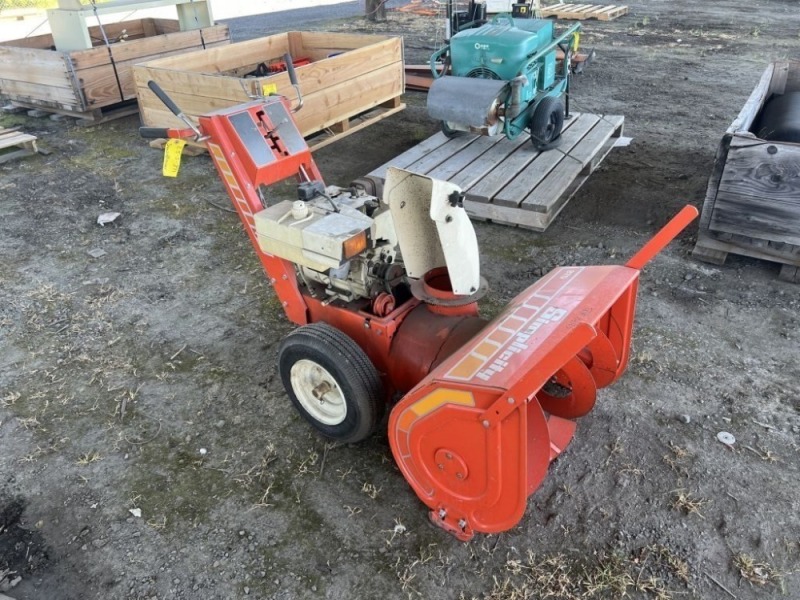 Simplicity 870 Walk Behind Snow Blower