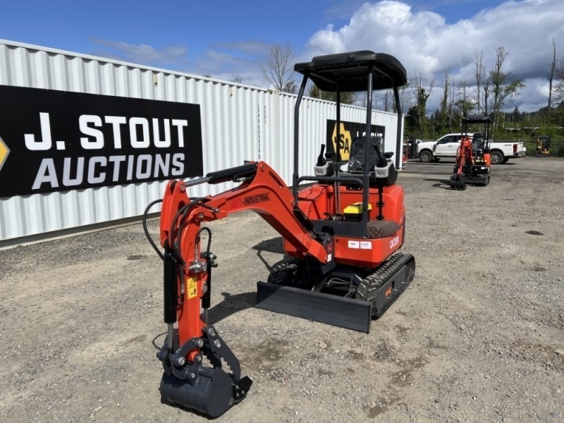 2025 AGT QK20R Mini Hydraulic Excavator