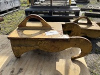Quick Coupler Attachment Plate