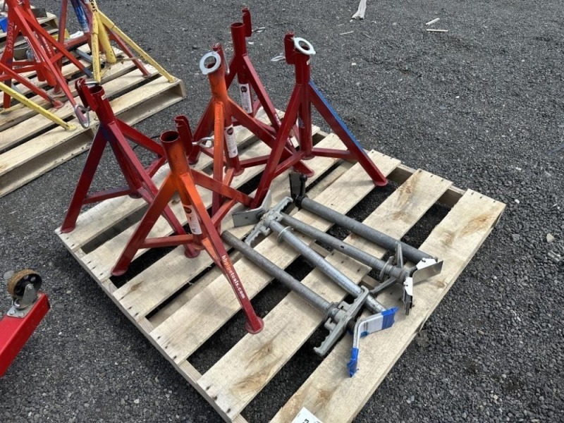B&B Pipe Stands, Qty. 5