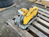 DeWalt - Chop Saw - 14"