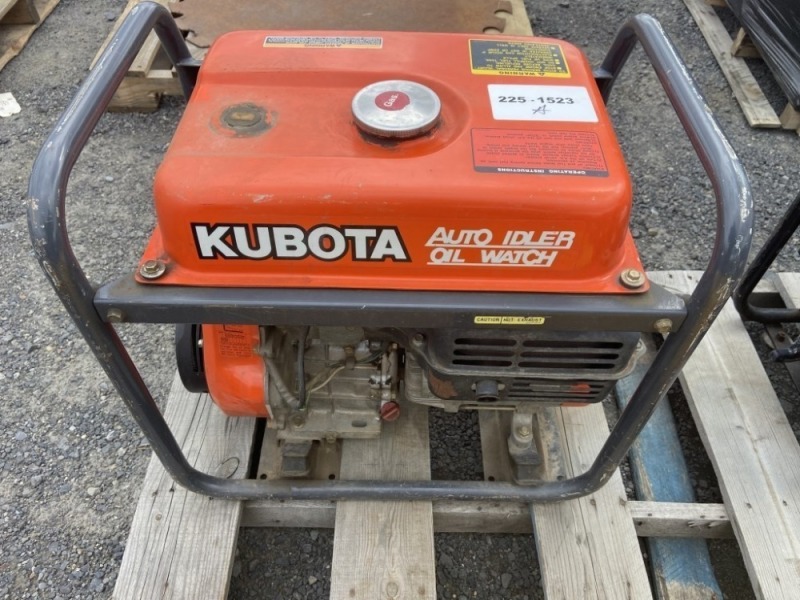Kubota AV3800 Gas Generator