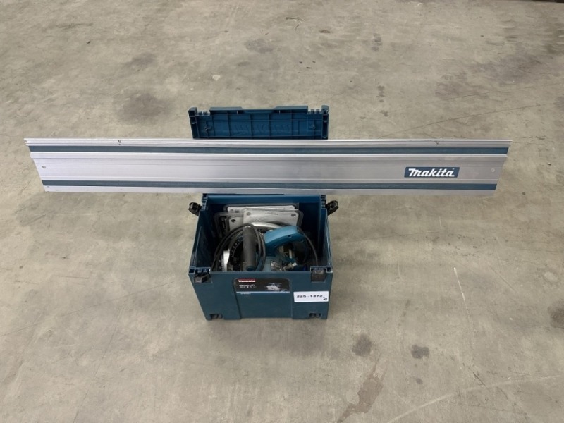 Makita SP6000 Track Saw