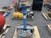 Standing Vice Grip - 2