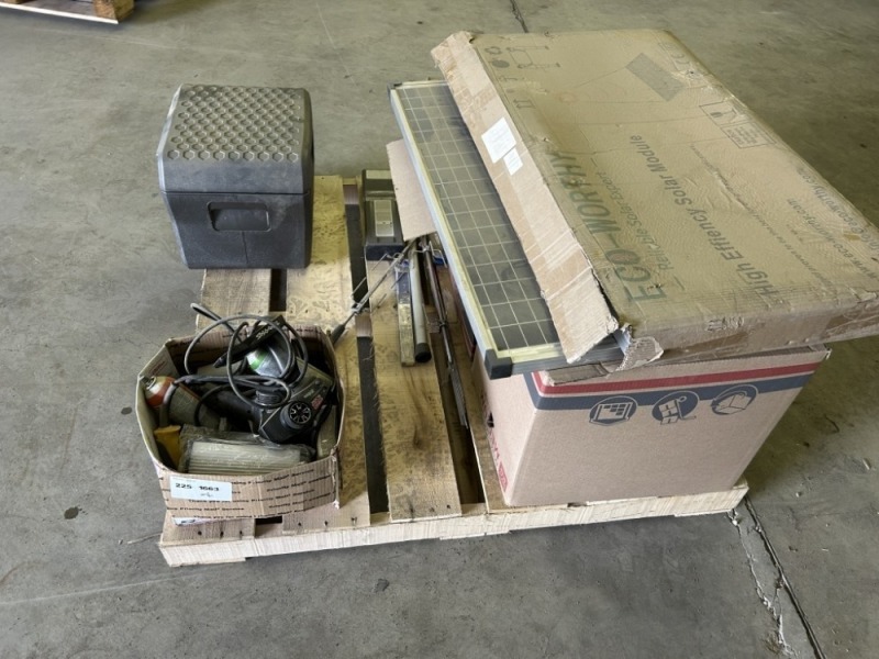 Sentry Safe & Eco-Worthy Solar Panel
