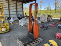 Presto Lifts B566 Hydraulic Lift Truck