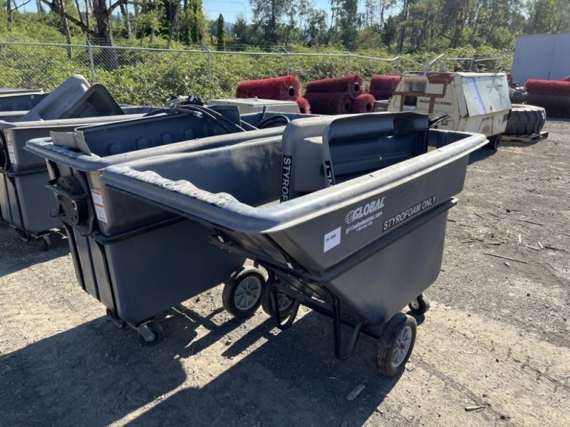 Global Industries Tilt Carts, Qty. 2