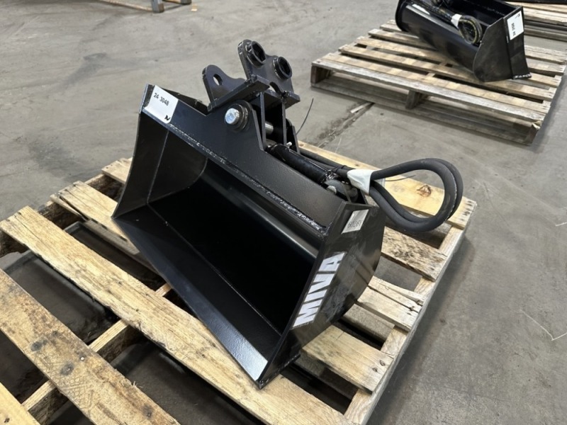 2025 Miva 24" Articulating Muck Bucket