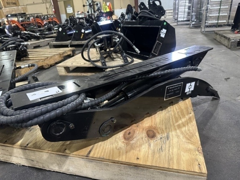2025 GIYI GY-J7T Hydraulic Thumb
