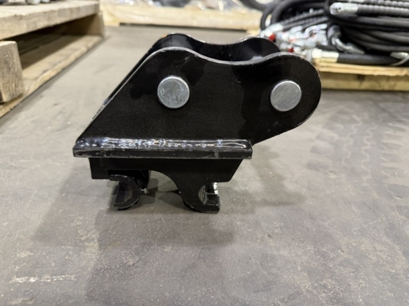 2025 Miva Quick Coupler