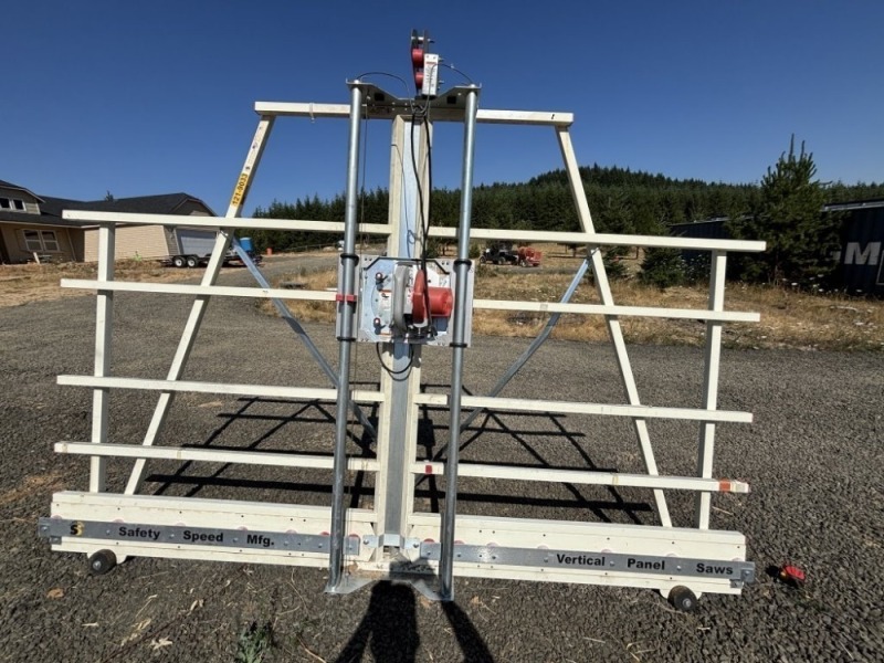 Safety Speed Vertical Panel Saw