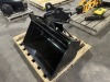 2025 GIYI 36" Articulating Muck Bucket