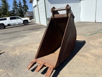 32" Dig Bucket