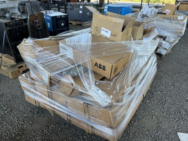 Hubbell 42" 21K Guy Strain Insulators