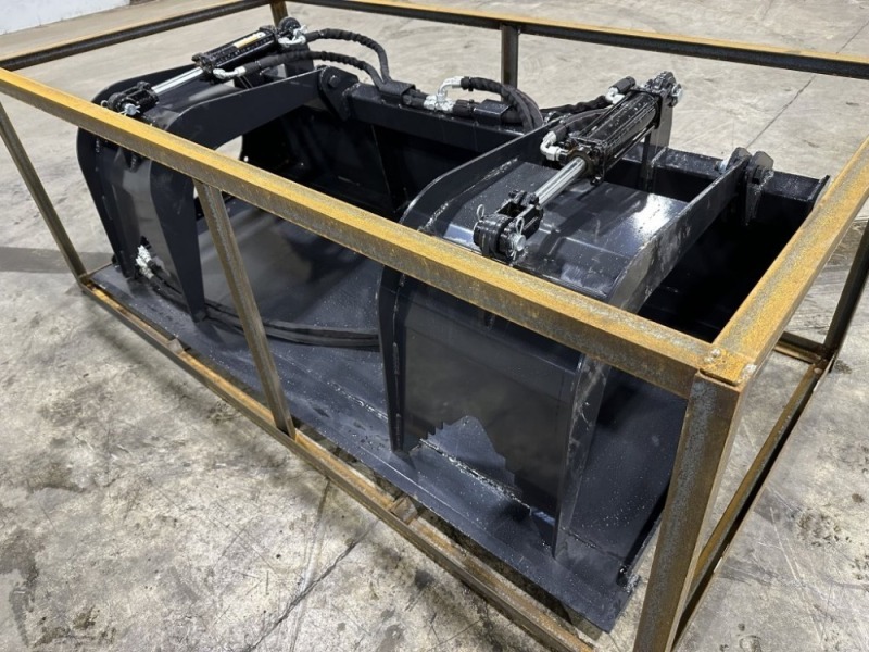 2025 Wolverine 72" Grapple Bucket