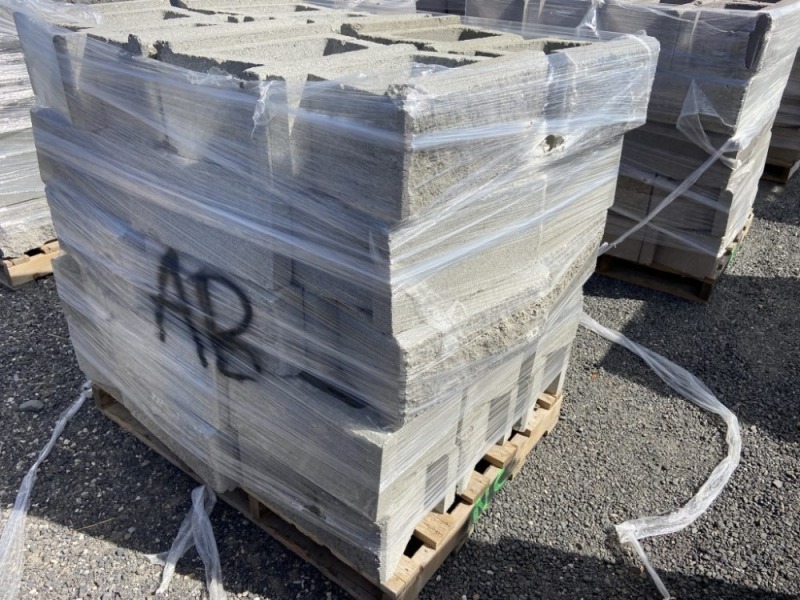 Retaining Wall Blocks, Qty. 40