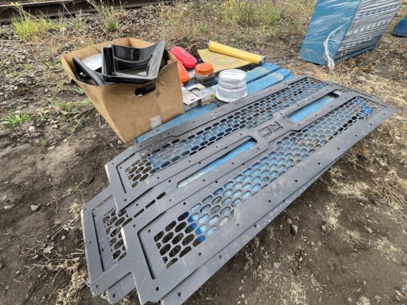 Rough Country Mesh Grilles & Lights