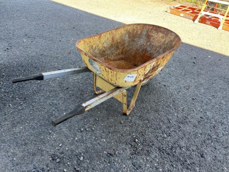 True Temper Wheelbarrow
