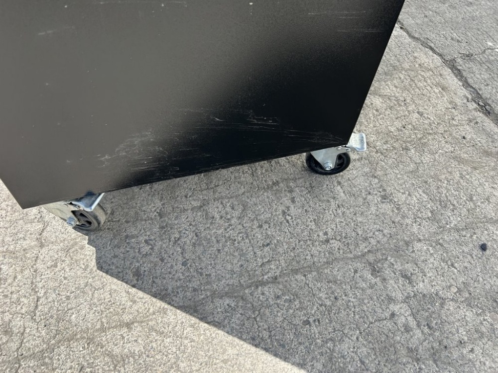 2025 Hurricane 16D4C Work Bench | J. Stout Auction