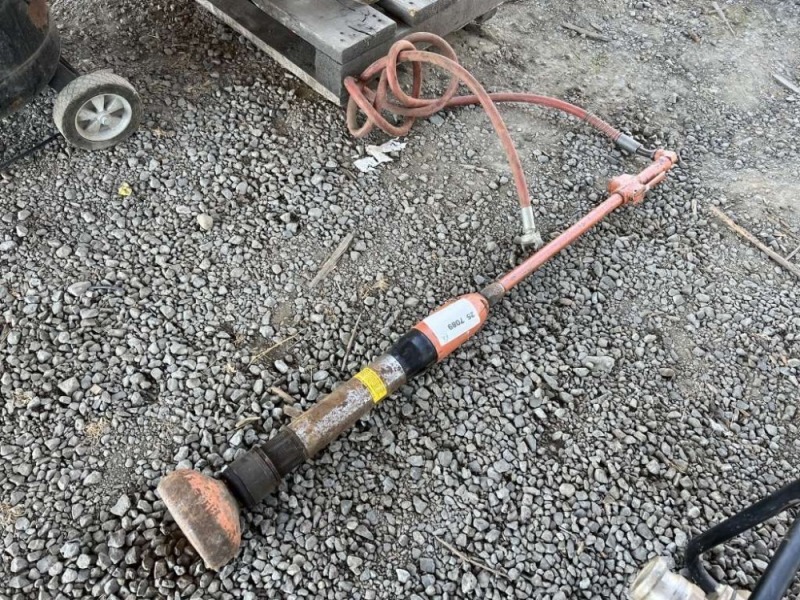 Pneumatic Tamper