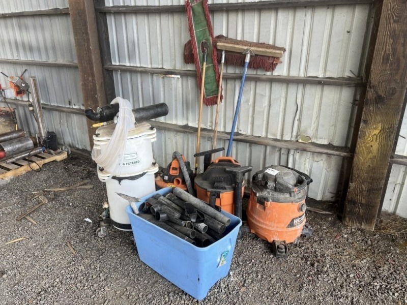 Vacuums, Brooms & Vacuum Accessories