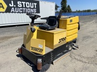 Tomcat 3700 Ride on Sweeper