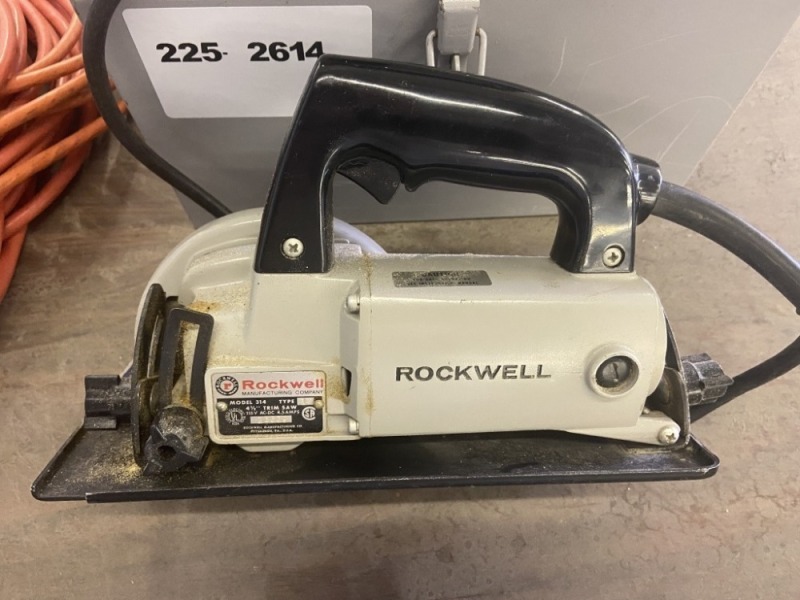 Rockwell 314 Trim Saw & Extension Cords