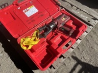 Burndy Patriot PAT46LWLI Crimper Gun