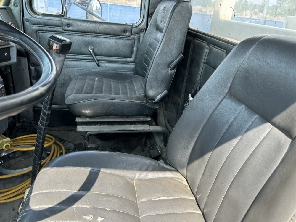 1989 Mack RD688S Vactor Vacuum Truck | J. Stout Auction