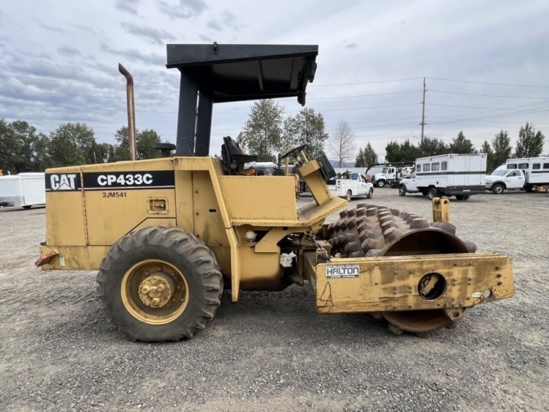 1998 Caterpillar CP433C Vibratory Compactor | J. Stout Auction
