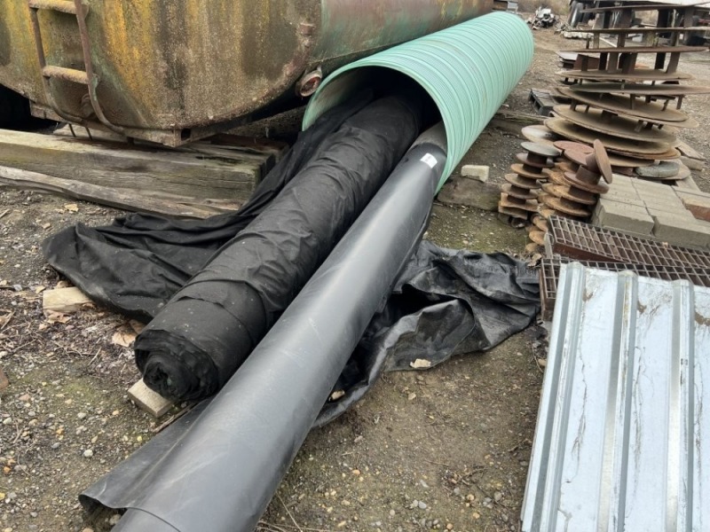 2.5' x 13' Poly Pipe & Ground Cover