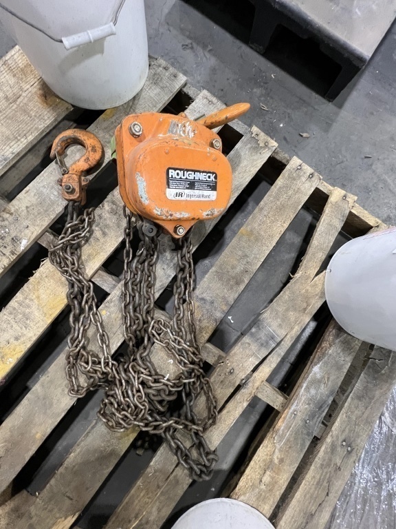 Ingersoll-Rand RoughNeck Chain Hoist