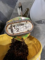 Beebe C3H015 1.5 Ton Chain Hoist
