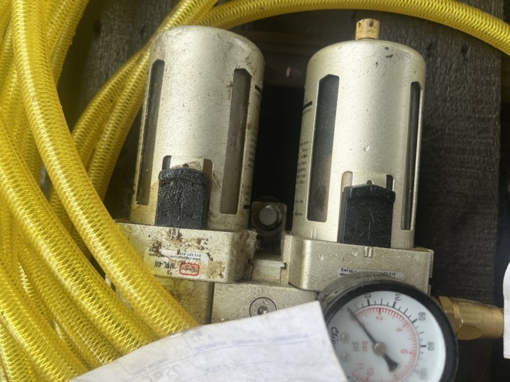 Cleco Routers Cleco HGLF250 Pneumatic Routers, Qty. 4 | J. Stout Auction