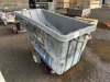 Rubbermaid Utility Tilt Truck Cart