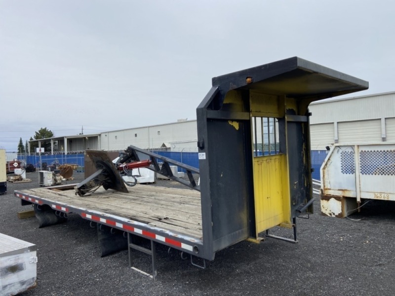 1990 Columbia Flatbed Truck Body w/Crane