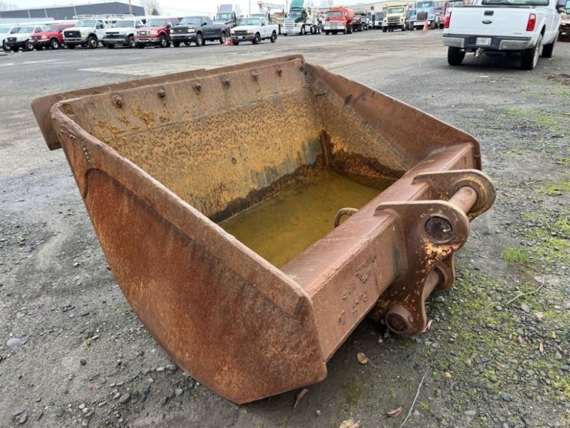 REA 6' Muck Bucket