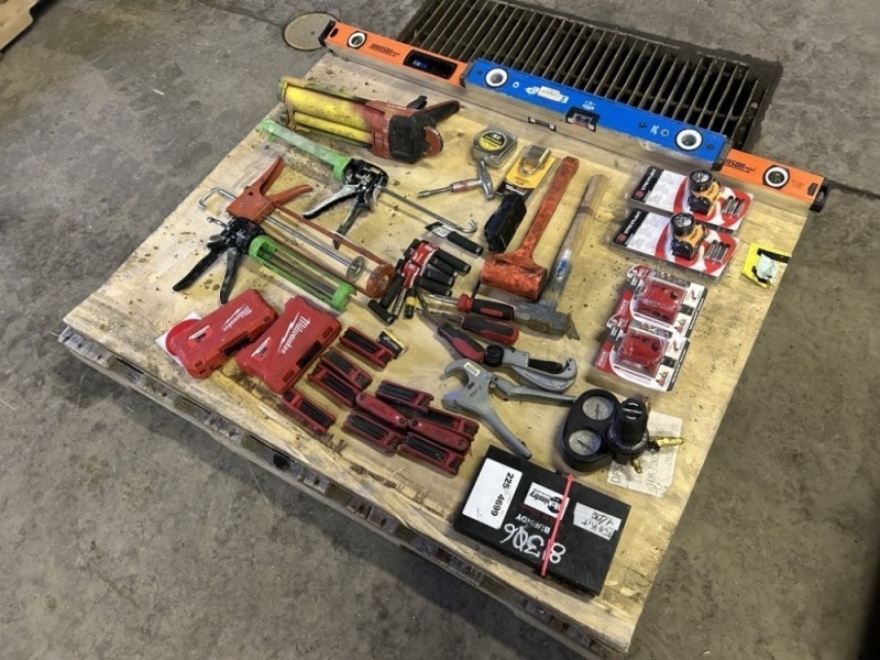 Assorted Hand Tools & Headlamps