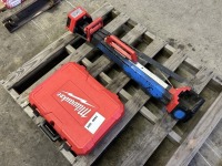 Milwaukee Laser Level & Tri-Pod Light