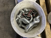 Assorted Anchor Shackles