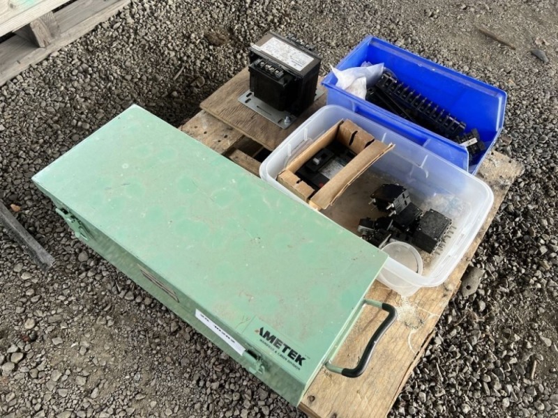 Ametek R-3A Comparator Pressure Tester