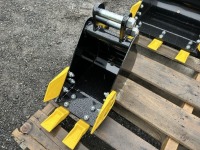 2025 IR 8" Dig Bucket