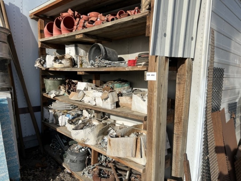 Pipe Fittings & Assorted hardware