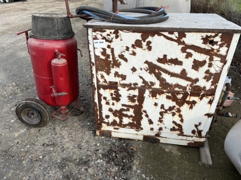 Portable Sand Blaster & Auxiliary Tank