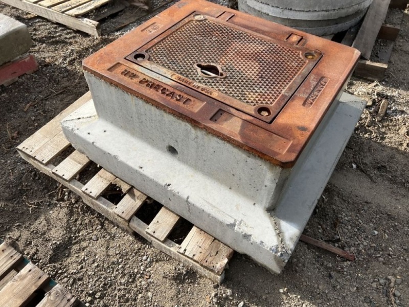 Pre-Cast Products Concrete Utility Vault