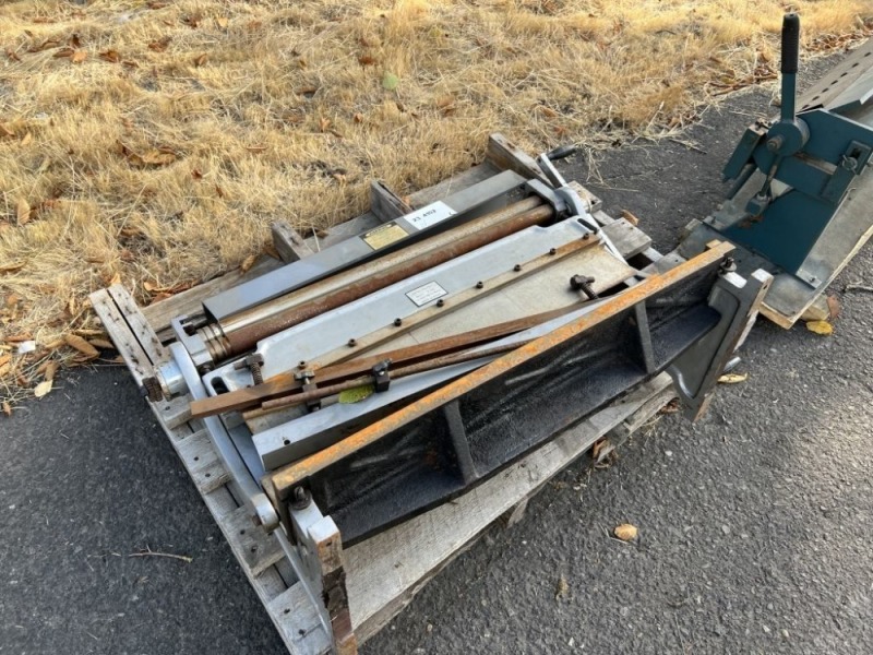Central Machinary 30 Sheet Metal Brake J. Stout Auction