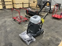 Advance VL500 Wet/Dry Vacuum