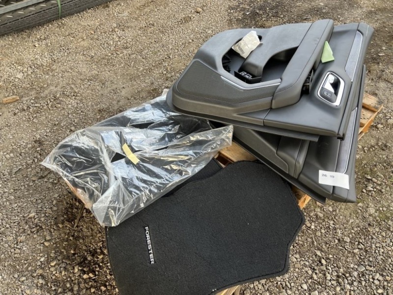 5th Gen Chevrolet Tahoe Rear Door Panels