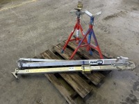 Ridgid V-Head Pipe Stands, Qty. 2