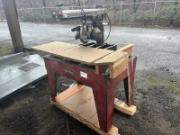 Craftsman 10" Radial Saw